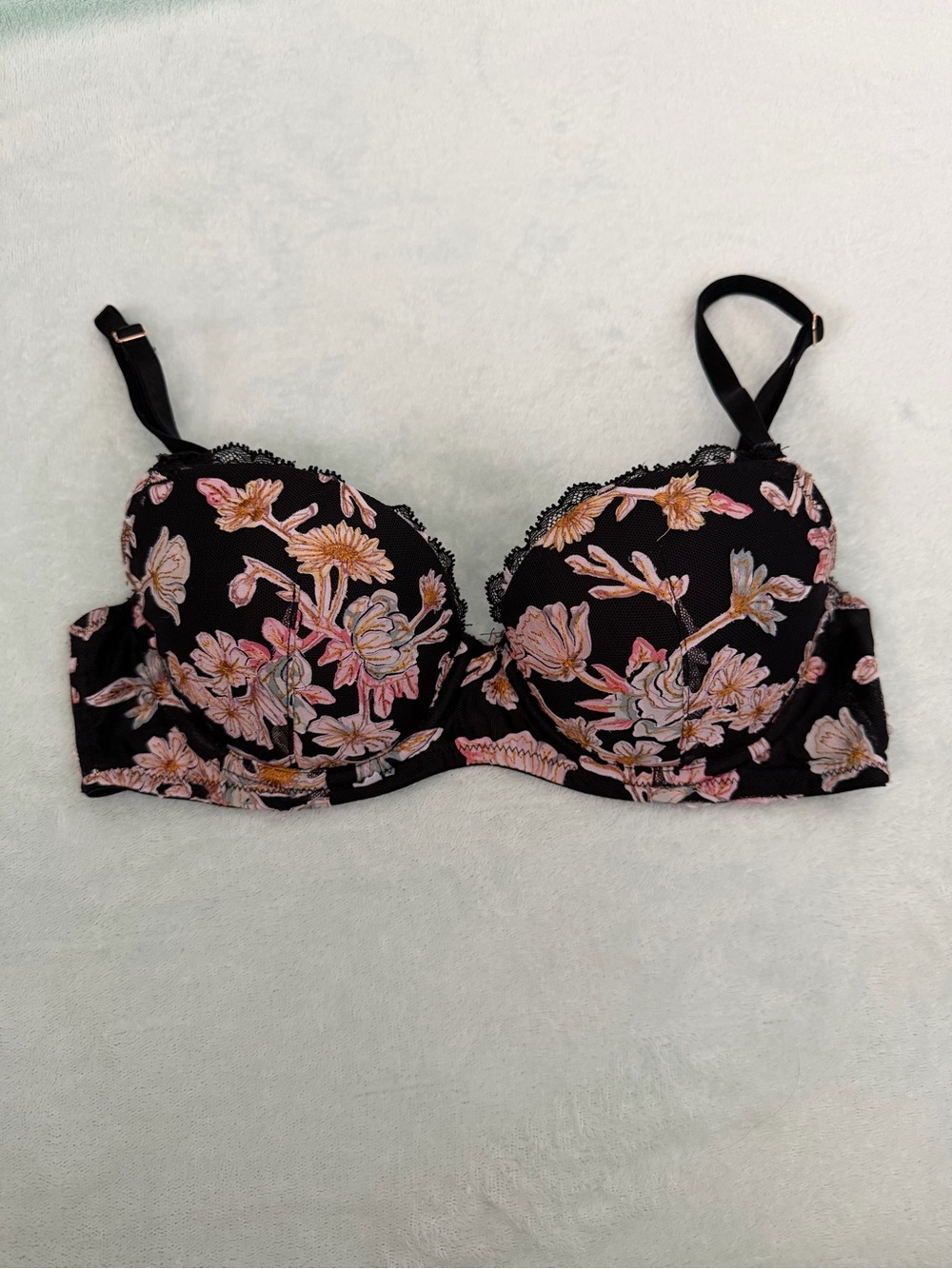 Cottagecore Floral Lace Trim Victoria’s Secret Bra Size 32C